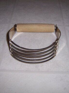 Vintage EKCO Dough Blender Made in USA Retro Kitchen Baking Decor Wood Handle